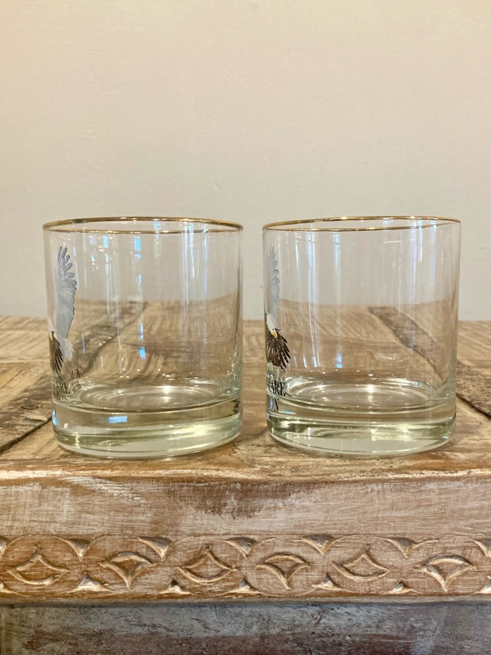 Pair of 1984 Eagle Rare Bourbon Rocks Glasses - 10 Year 101 Proof - Picture 4 of 11